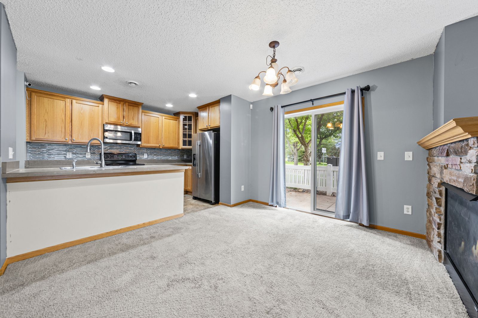 Photo of 10856 Kingsfield Lane, Woodbury, MN 55129