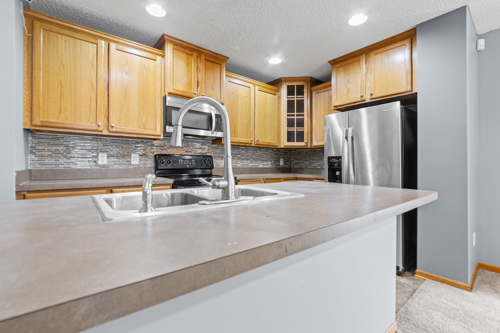 Photo of 10856 Kingsfield Lane, Woodbury, MN 55129