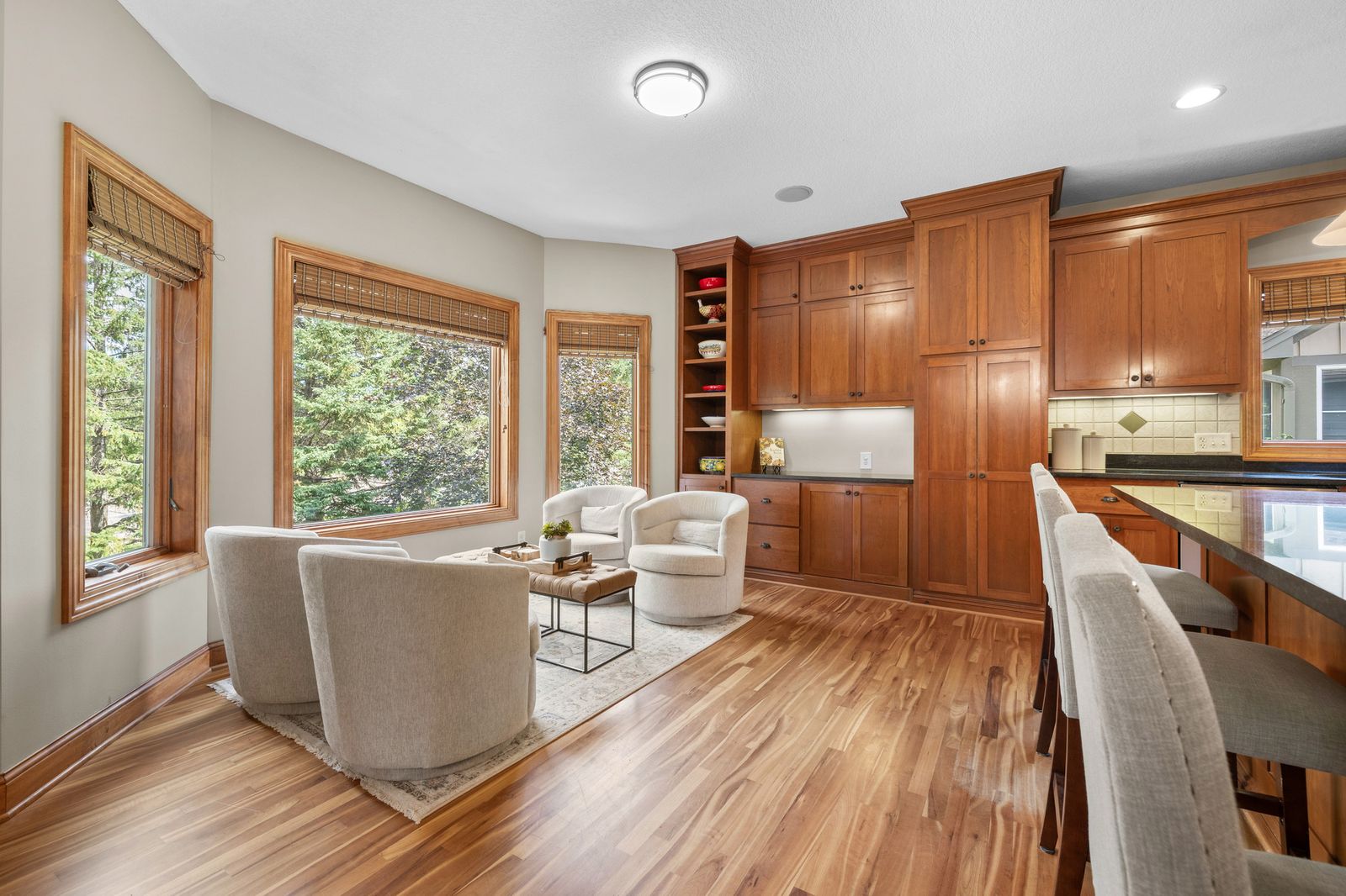 Photo of 11030 Sweetwater Path, Woodbury, MN 55129