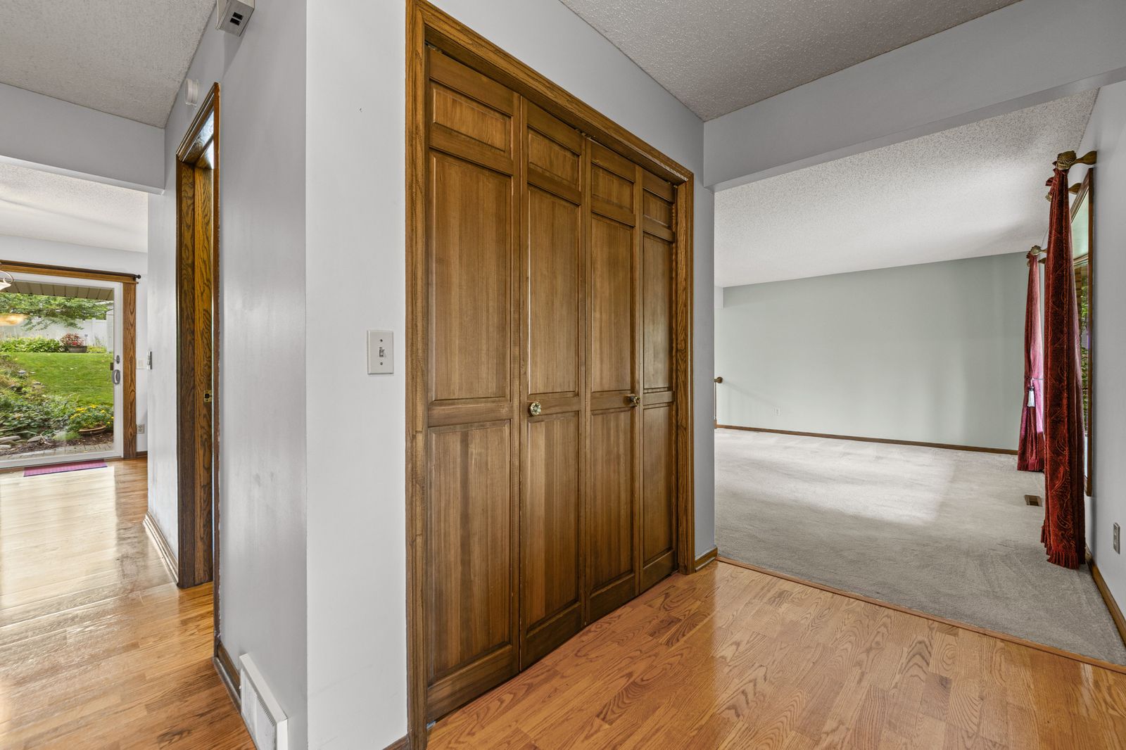 Photo of 14136 Frontier Lane, Burnsville, MN 55337