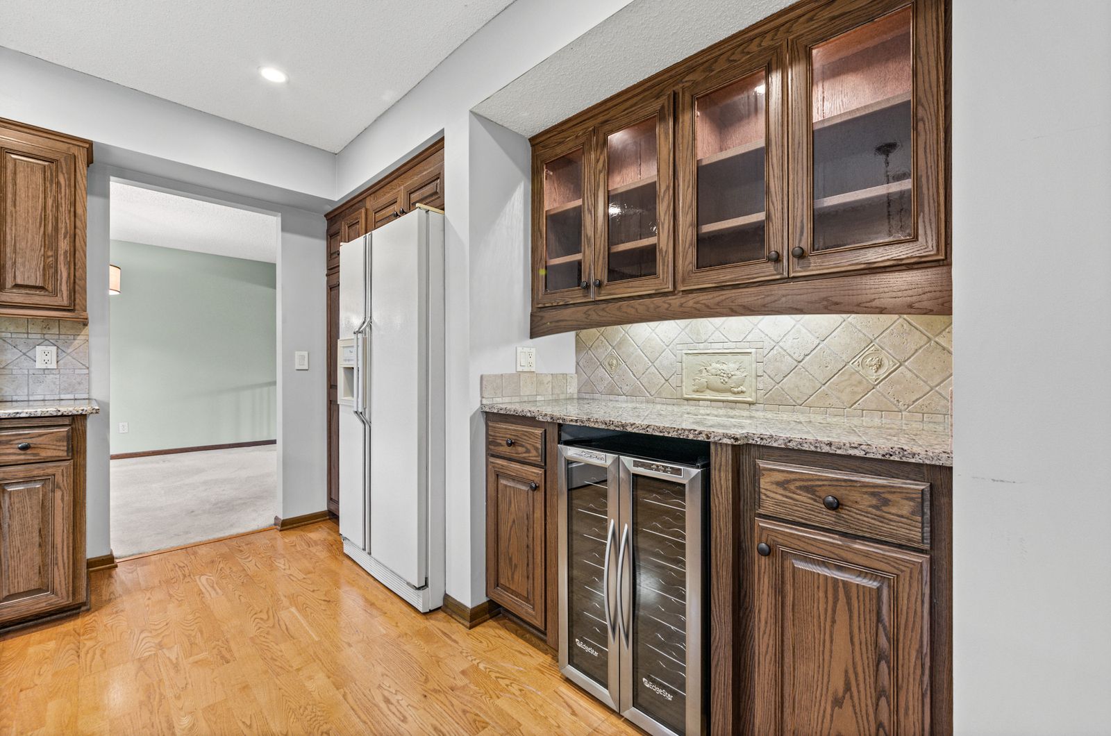 Photo of 14136 Frontier Lane, Burnsville, MN 55337