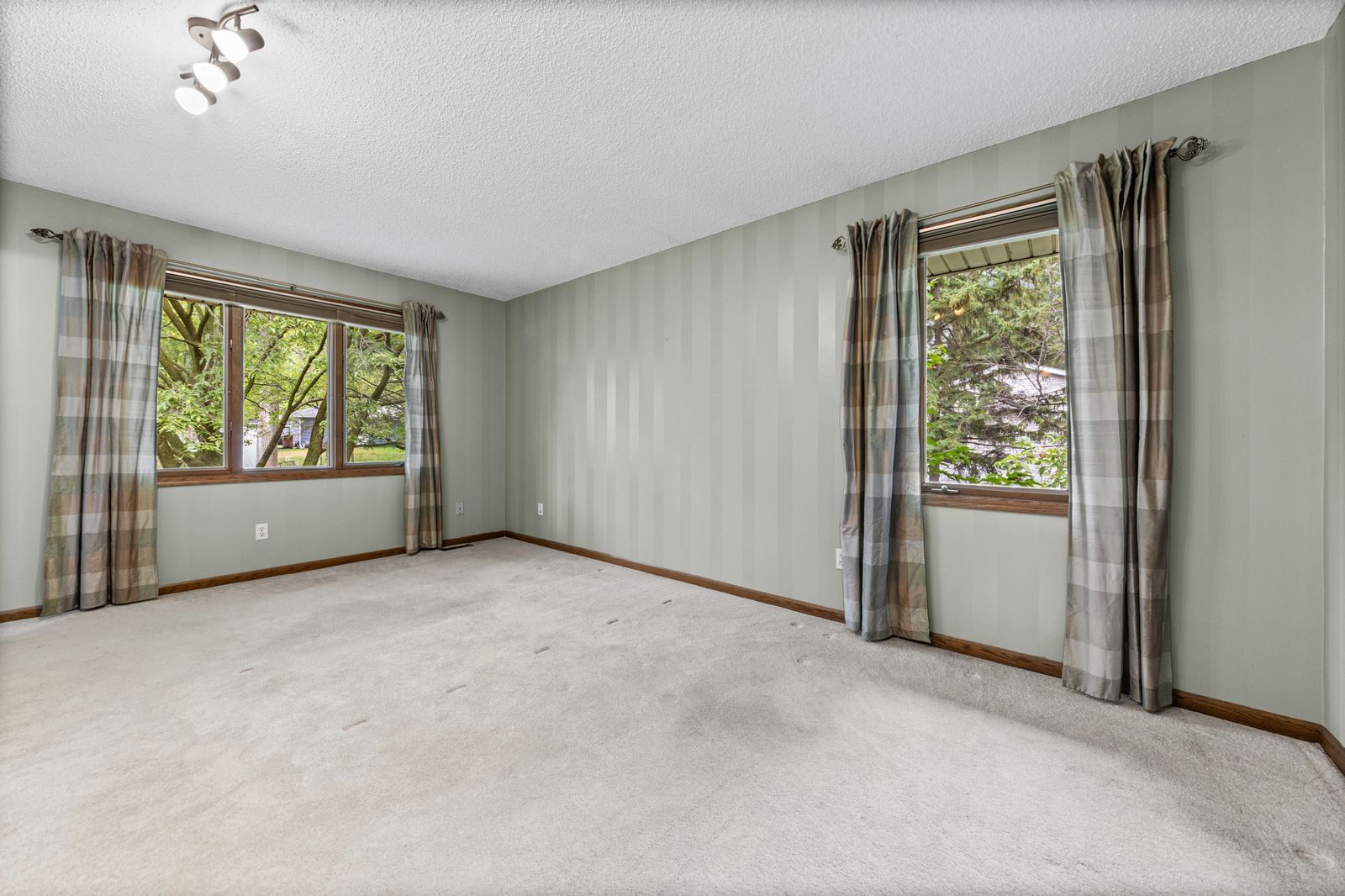 Photo of 14136 Frontier Lane, Burnsville, MN 55337