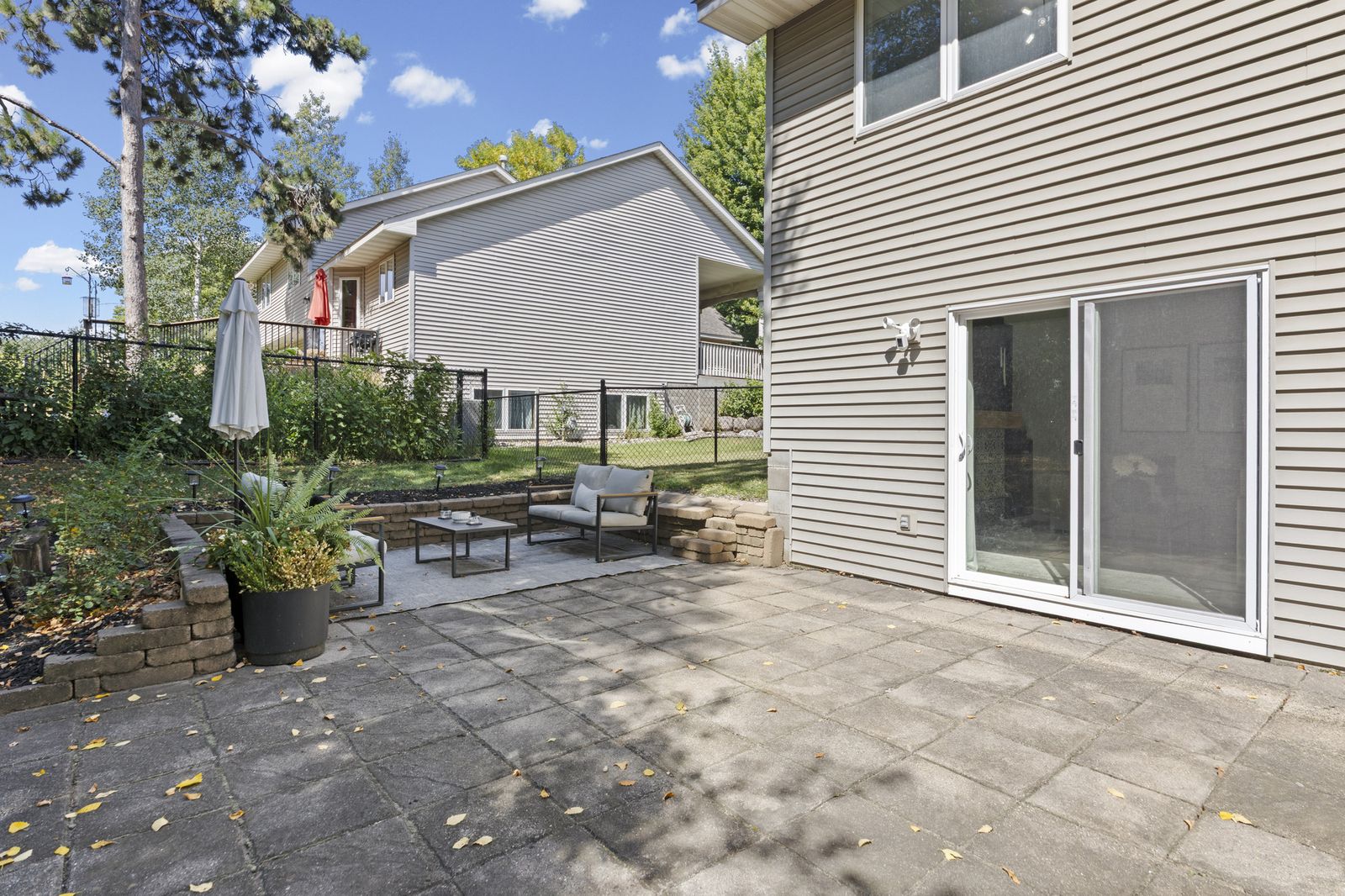 Photo of 2244 Emerald Lane, Saint Paul, MN 55119