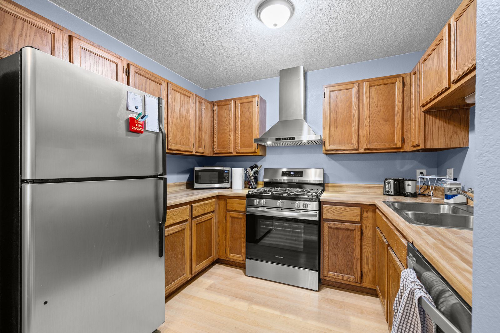 Photo of 3253 Evergreen Drive, Eagan, MN 55121