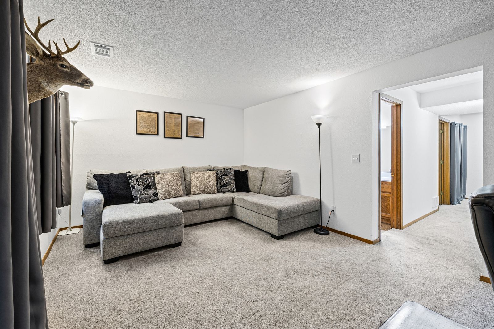 Photo of 3253 Evergreen Drive, Eagan, MN 55121