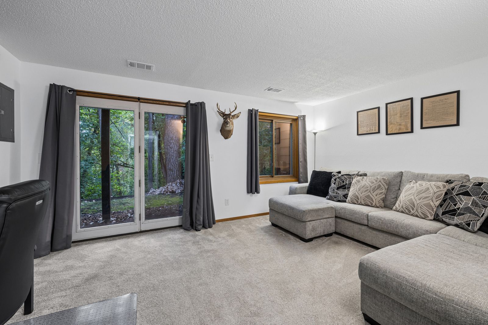 Photo of 3253 Evergreen Drive, Eagan, MN 55121