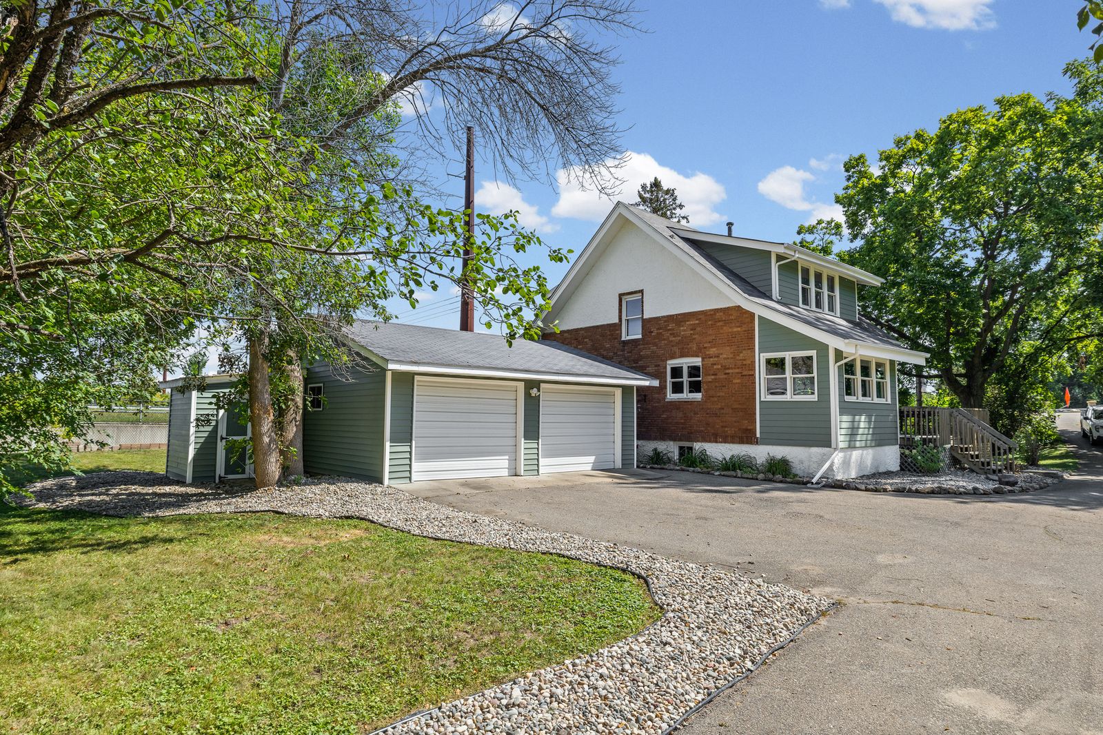 Photo of 3310 Chaska Boulevard, Chaska, MN 55318