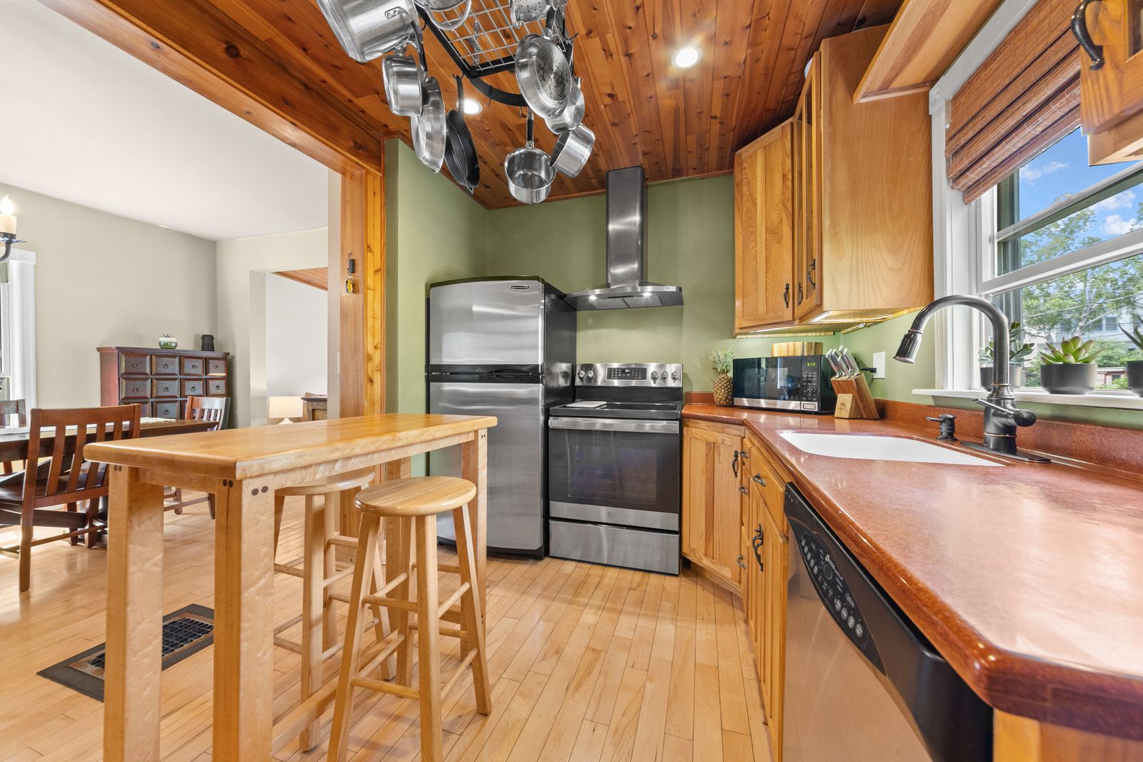 Photo of 4226 Pillsbury Avenue S, Minneapolis, MN 55409