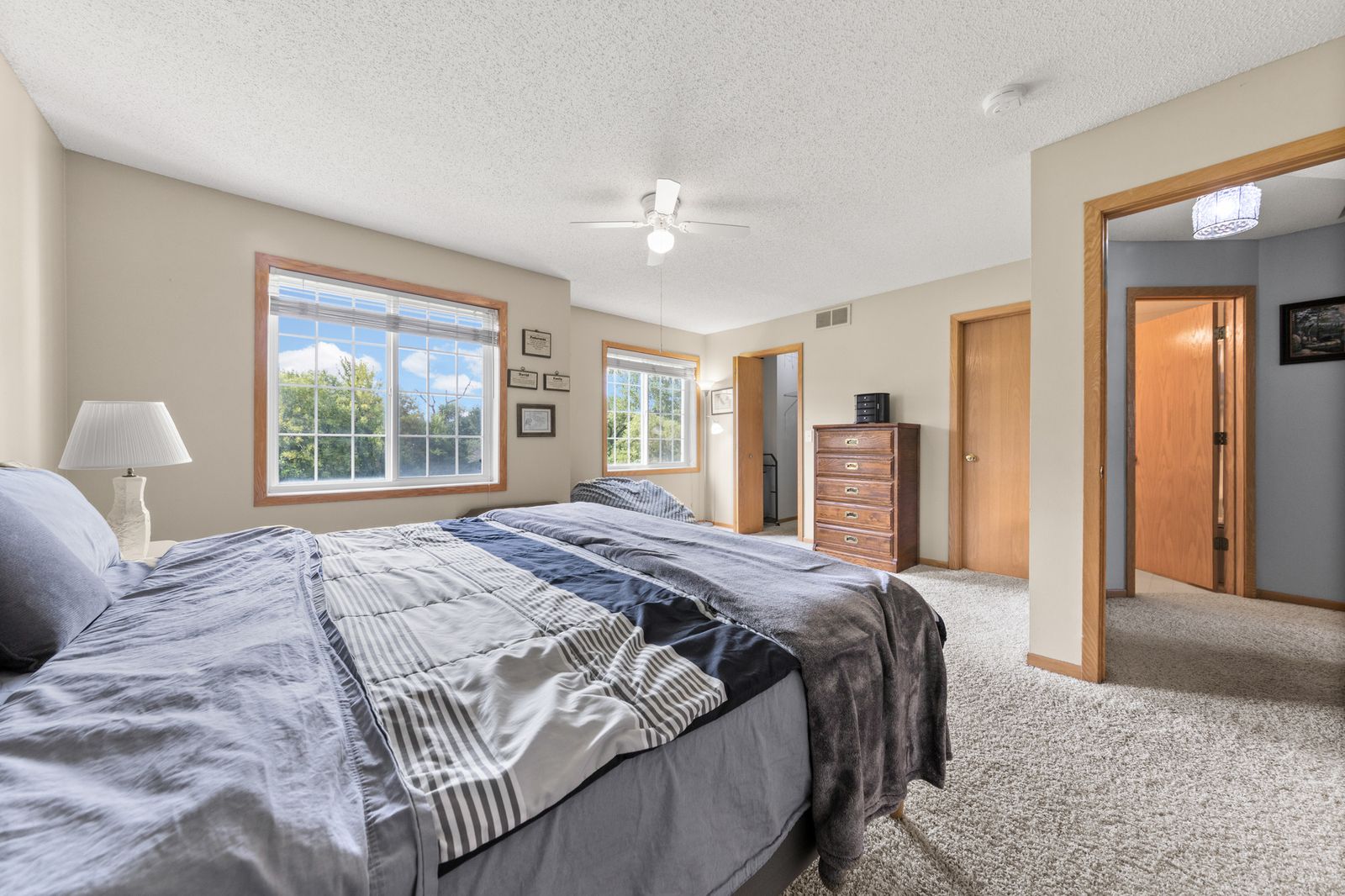 Photo of 446 Mission Hills Way East, Chanhassen, MN 55317