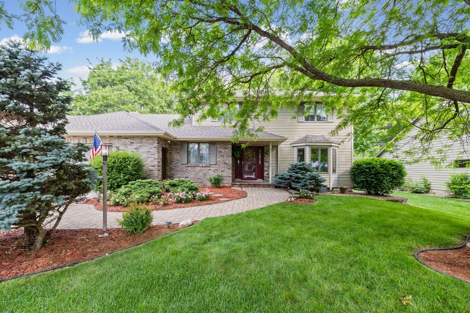 Photo of 500 Bohlken Drive, Hastings, MN 55033