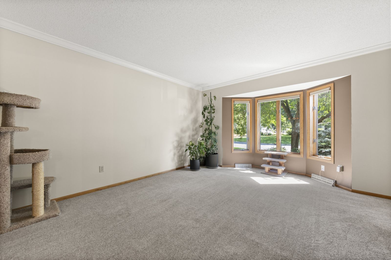 Photo of 500 Bohlken Drive, Hastings, MN 55033