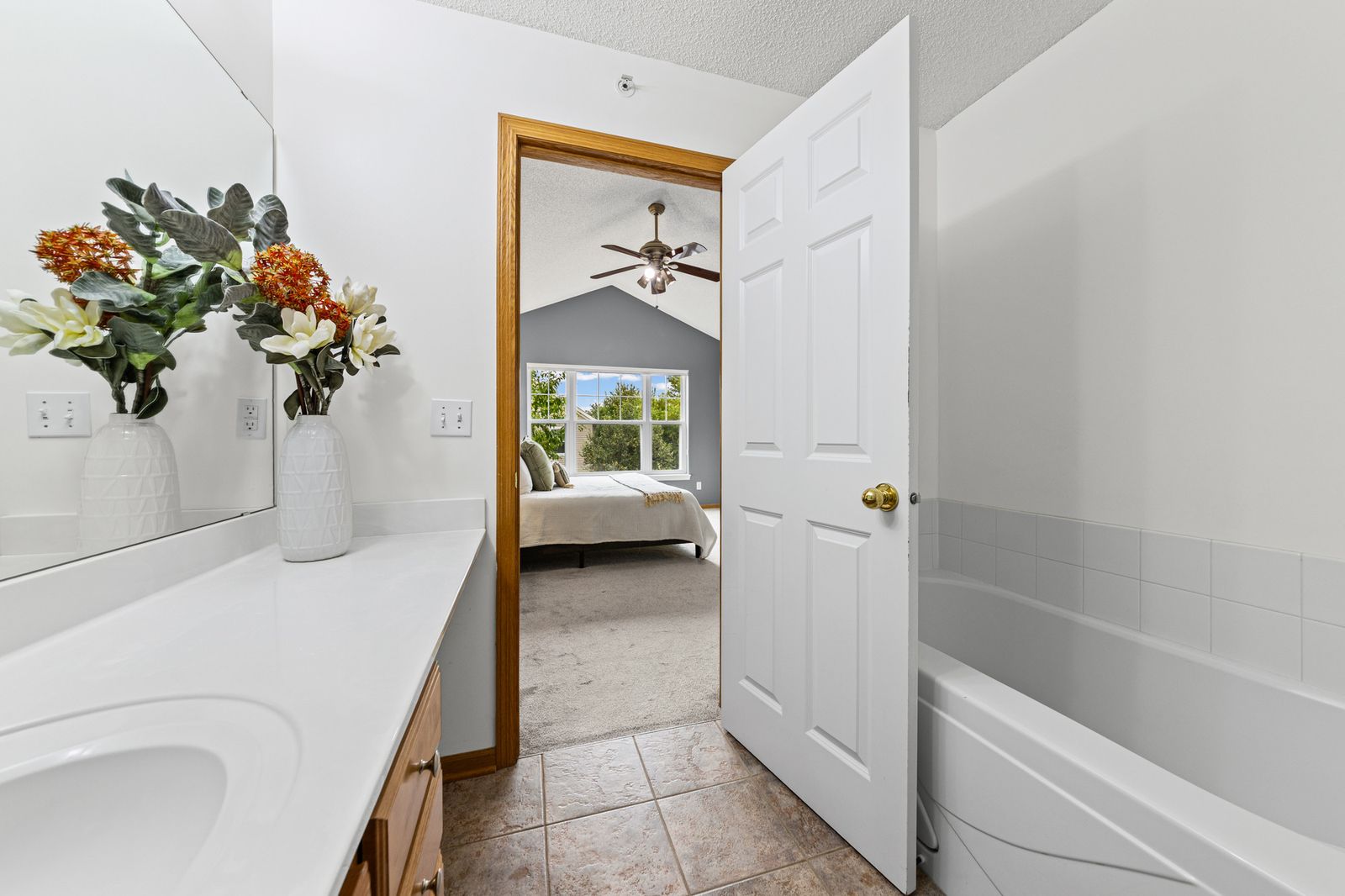 Photo of 5020 Holly Lane North 1105, Plymouth, MN 55446