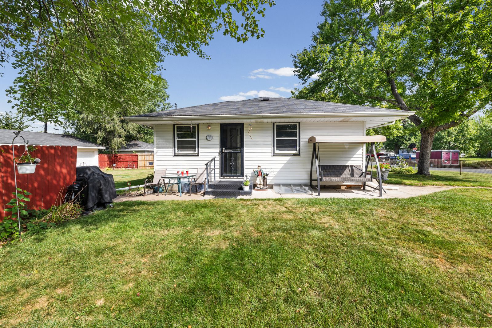 Photo of 6701 Regent Avenue North, Brooklyn Center, MN 55429