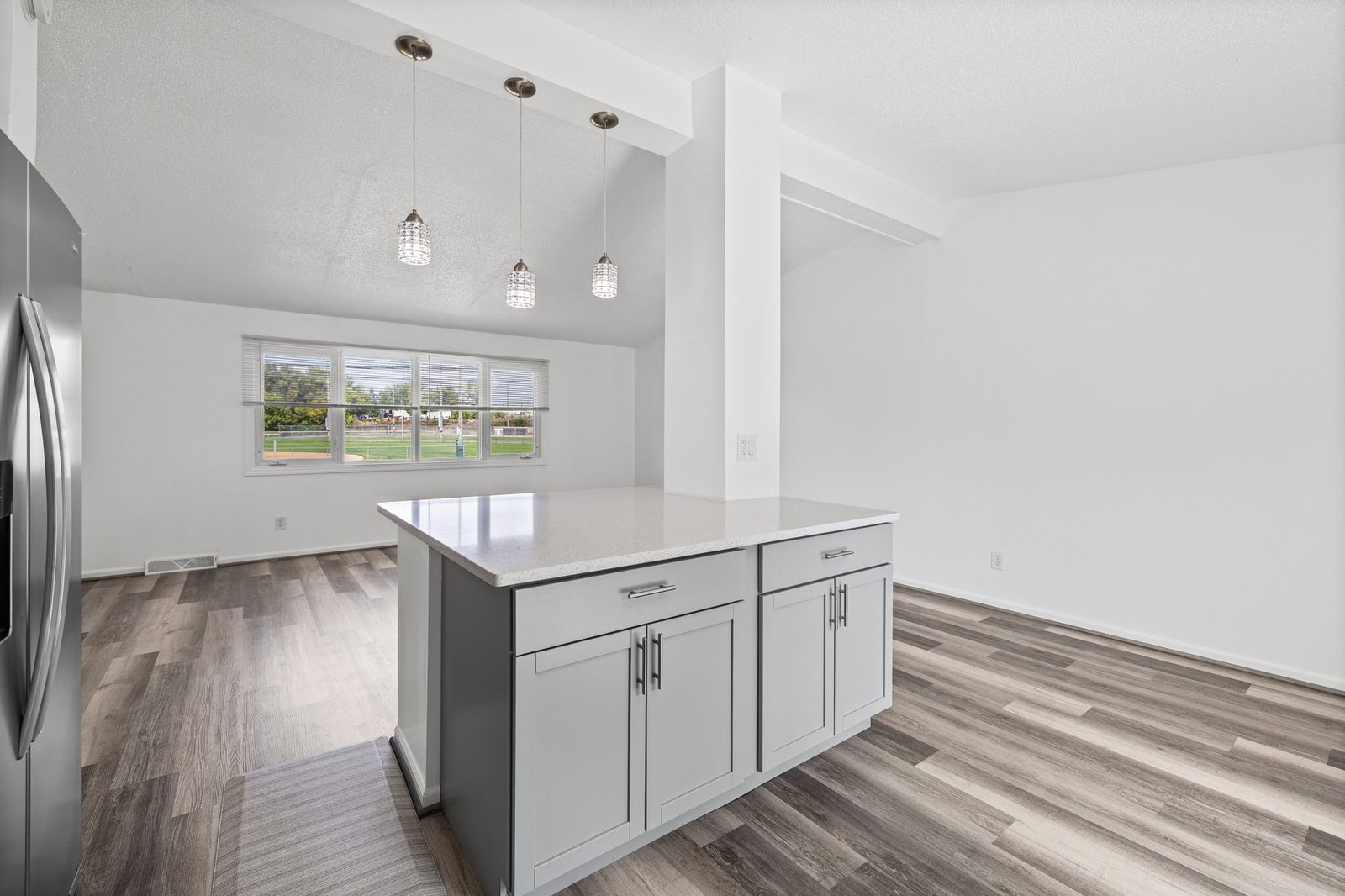 Photo of 8921 49th Avenue North, New Hope, MN 55428