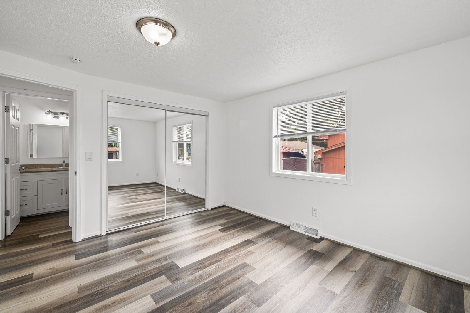 Photo of 8921 49th Avenue North, New Hope, MN 55428
